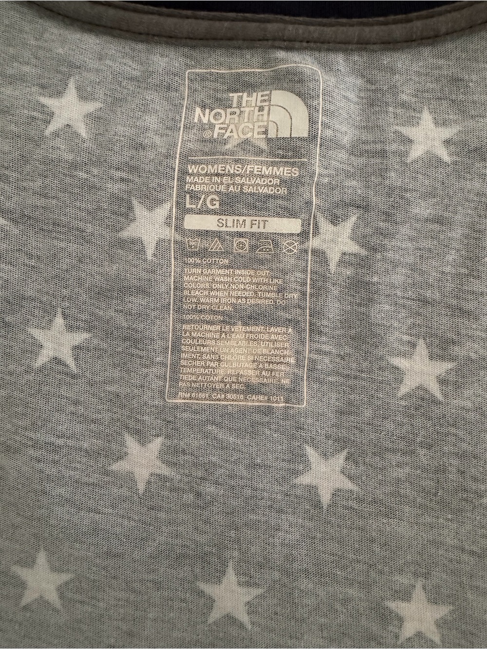 The North Face Navy Star Tee with Red Logo - Picture 6 of 6